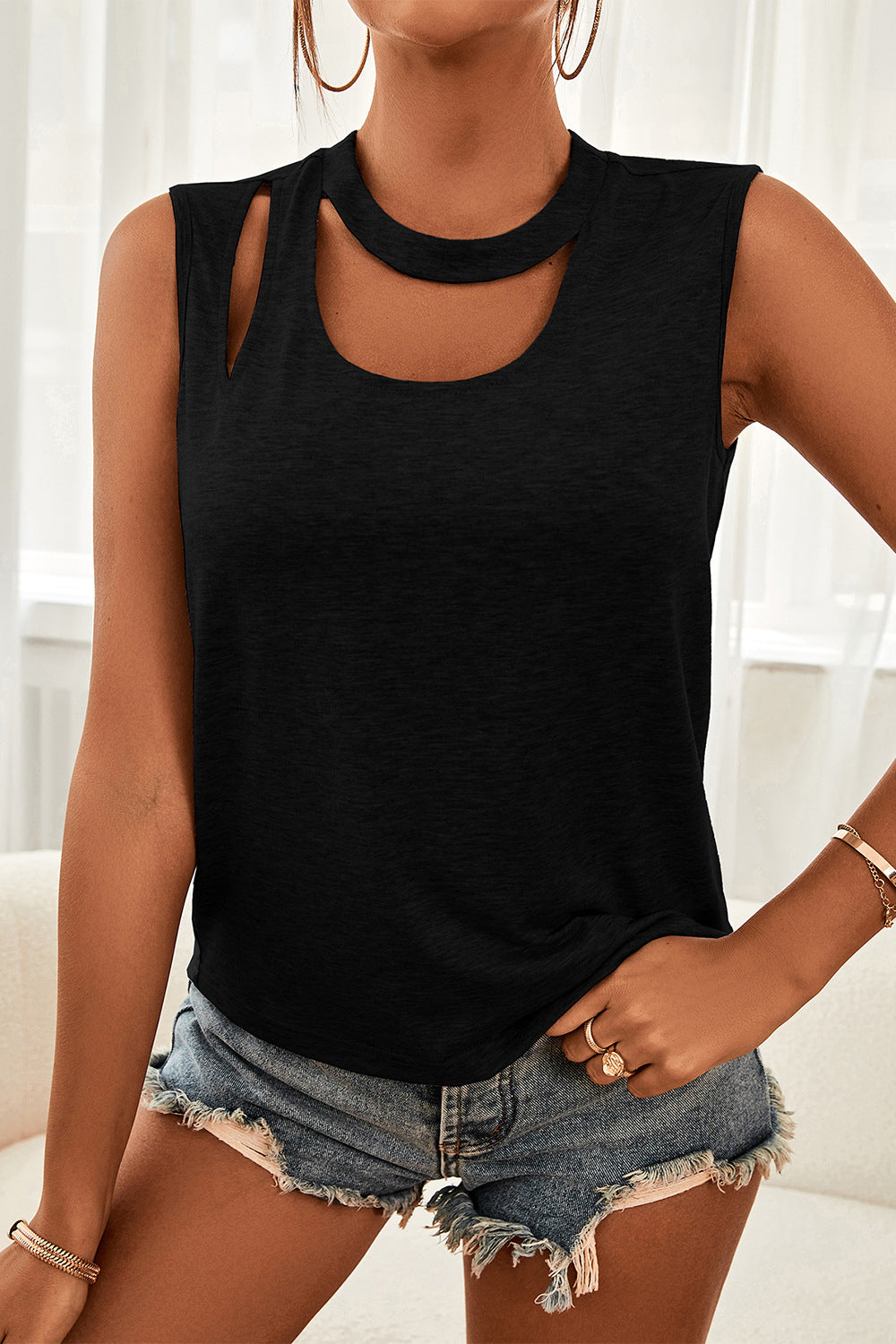 Sleeveless Top
