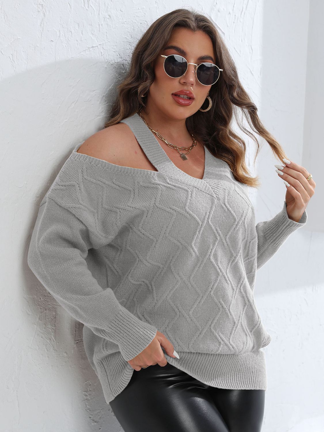 Plus Size cold-shoulder Sweater