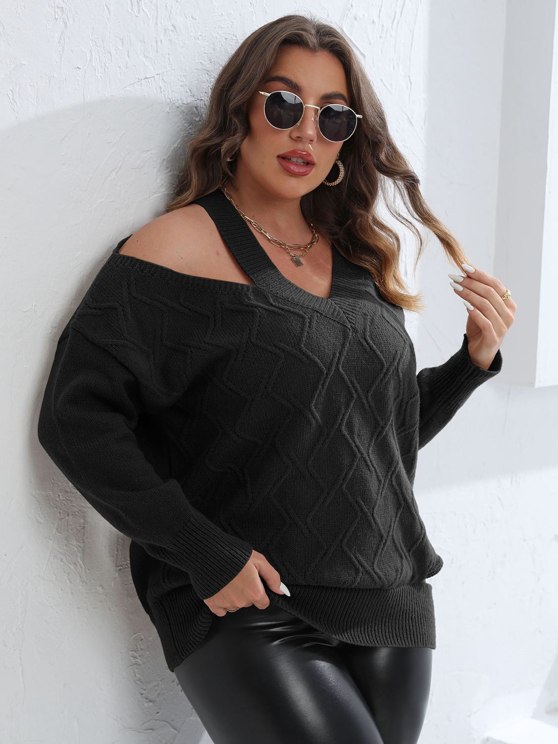 Plus Size cold-shoulder Sweater