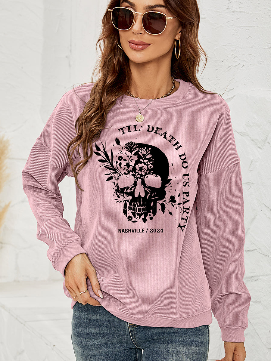 Skull Graphic Sweatshirt